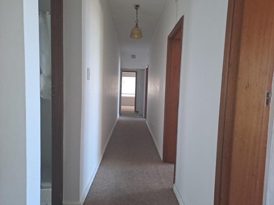 4 Bedroom Property for Sale in Linkside Western Cape